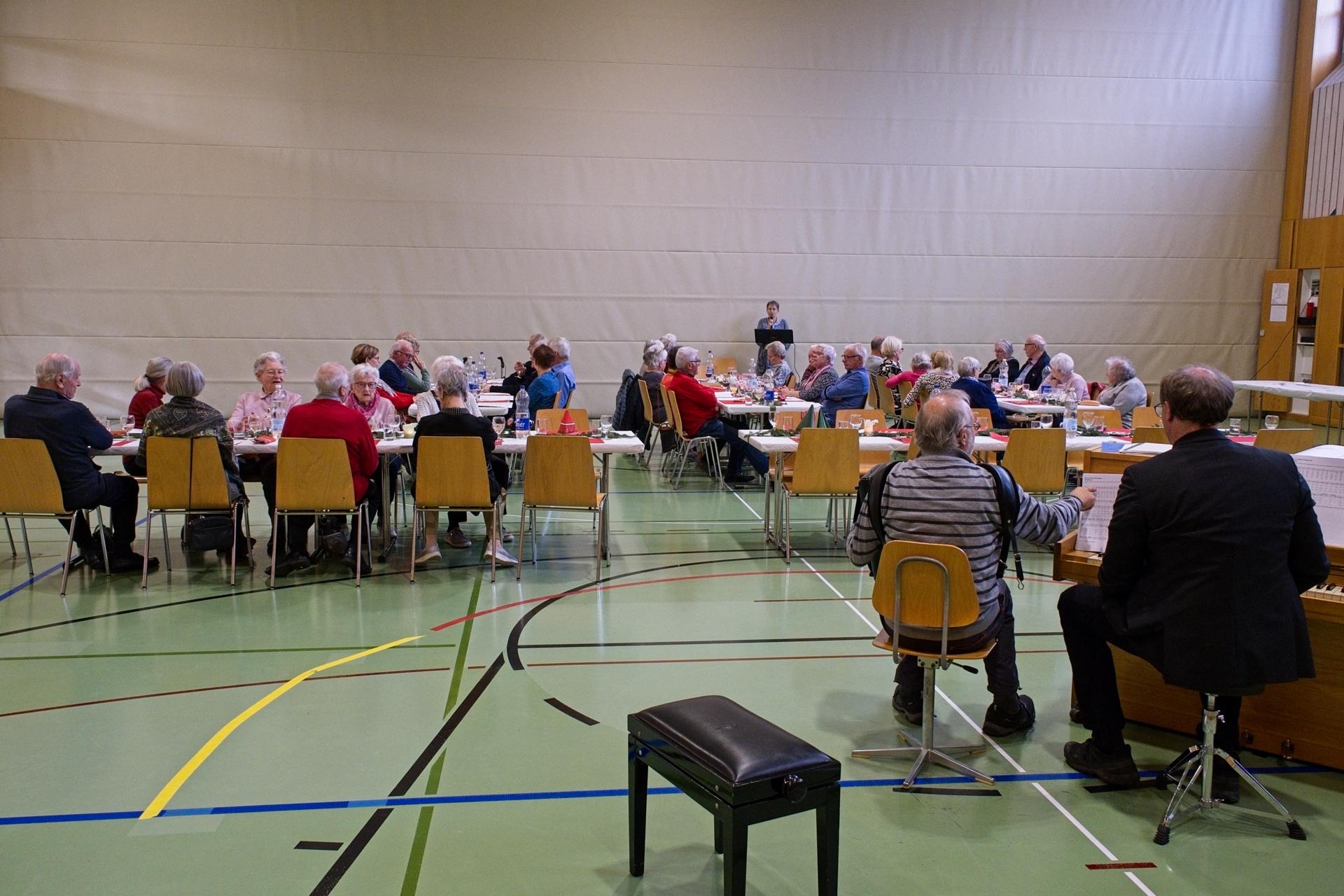 Seniorenweihnachtsessen, Evangelisch-Reformierte Landeskirche des 